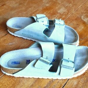 Women’s Soft Suede Footbed White & Grey 7 / 7.5 /38 Birkenstock Sandals Arizona